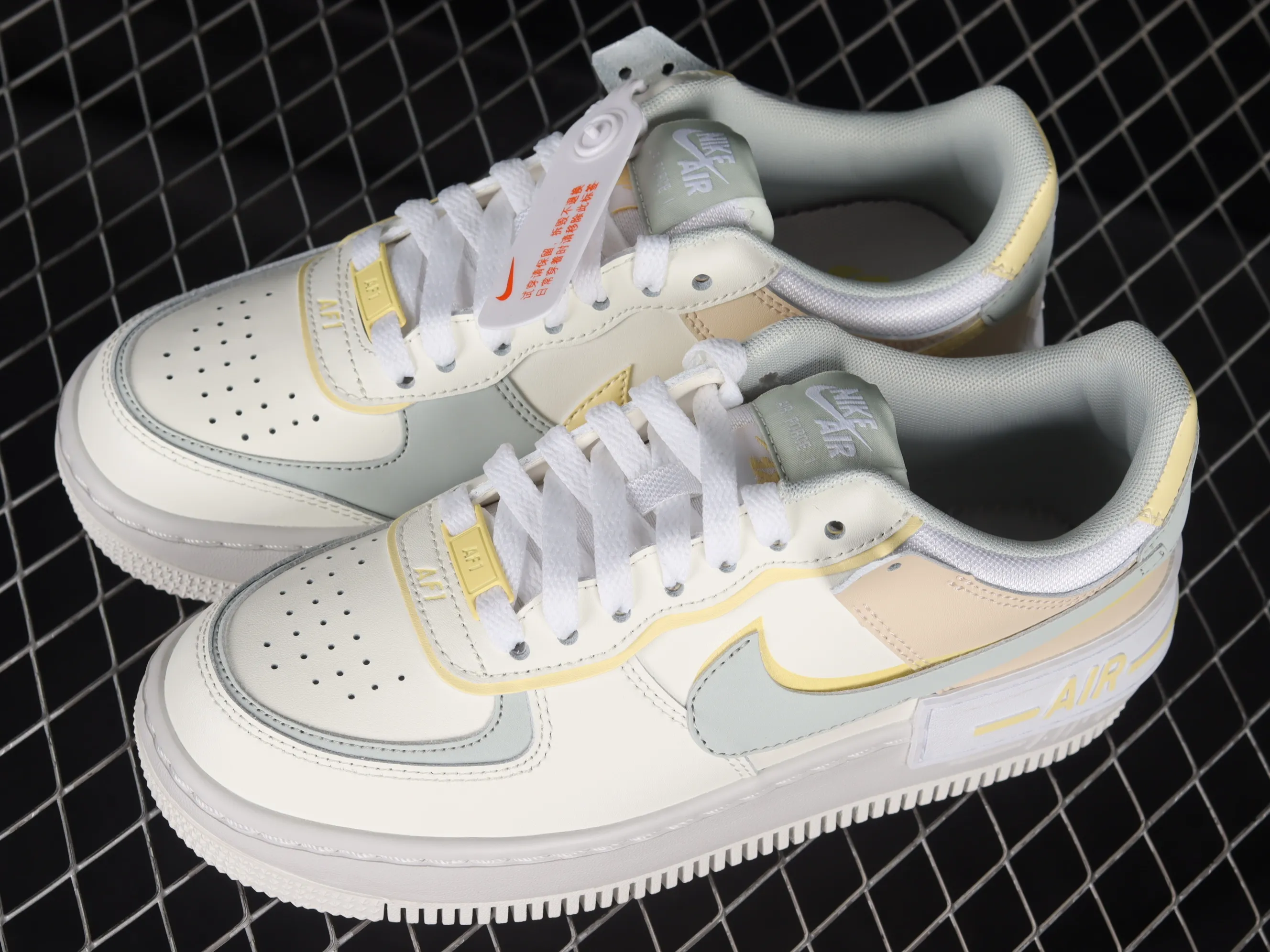 All Categories Nk Air Force 1 Air Force Series Nk Air Force 1 Shadow Air Force Lightweight Increase Nk Air Force 1 Shadow Air Force One Lightweight Increase Low Top Versatile Sneakers DR7883-101